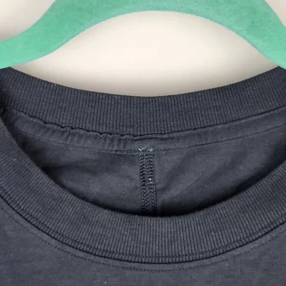 Lululemon All Yours Crop Short Sleeve Tee Black sz 6? - Picture 7 of 7